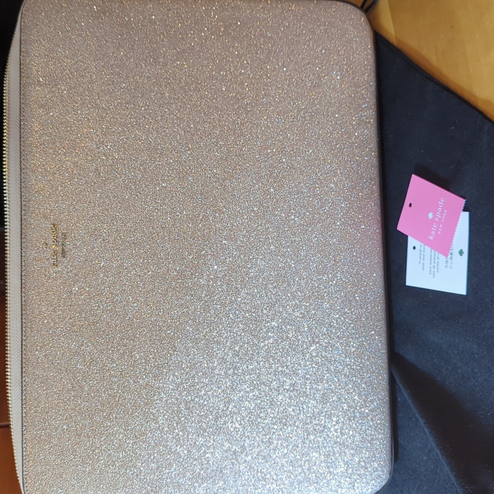 Kate Spade Laptop Case - Picture 9 of 9